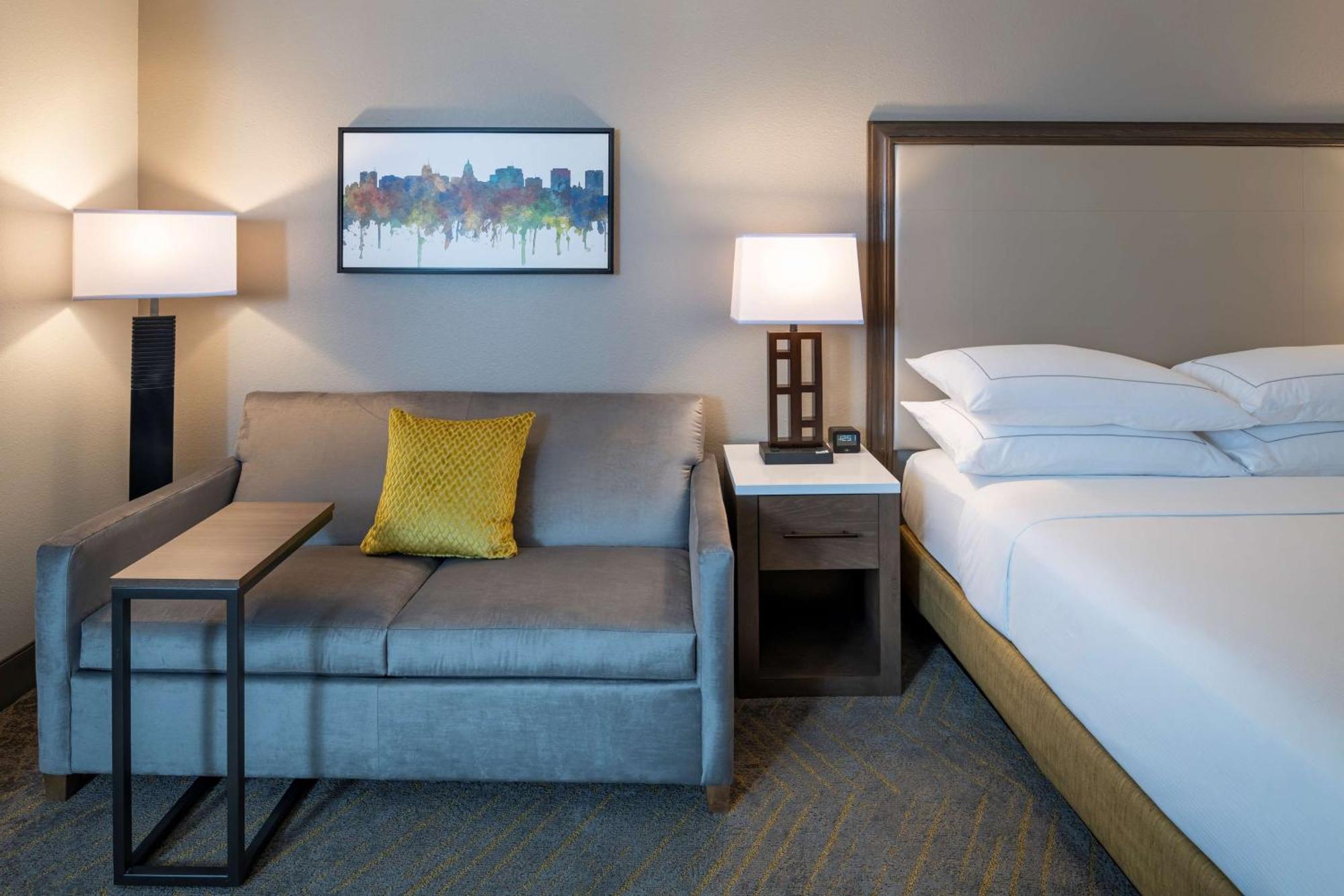 Doubletree By Hilton East Hotel