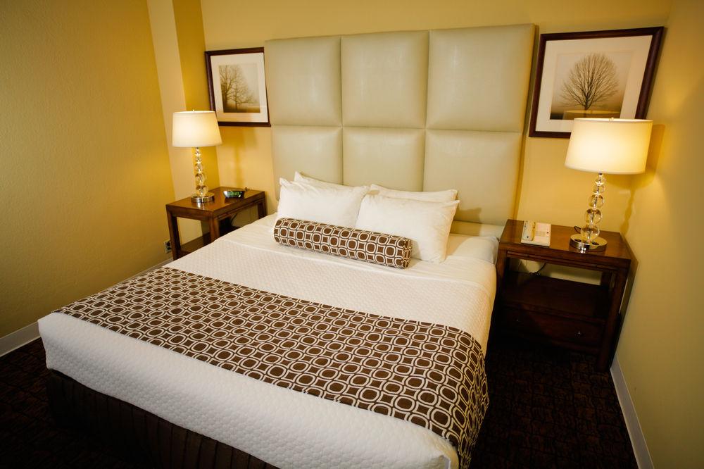 Hotel Doubletree By Hilton East 4*