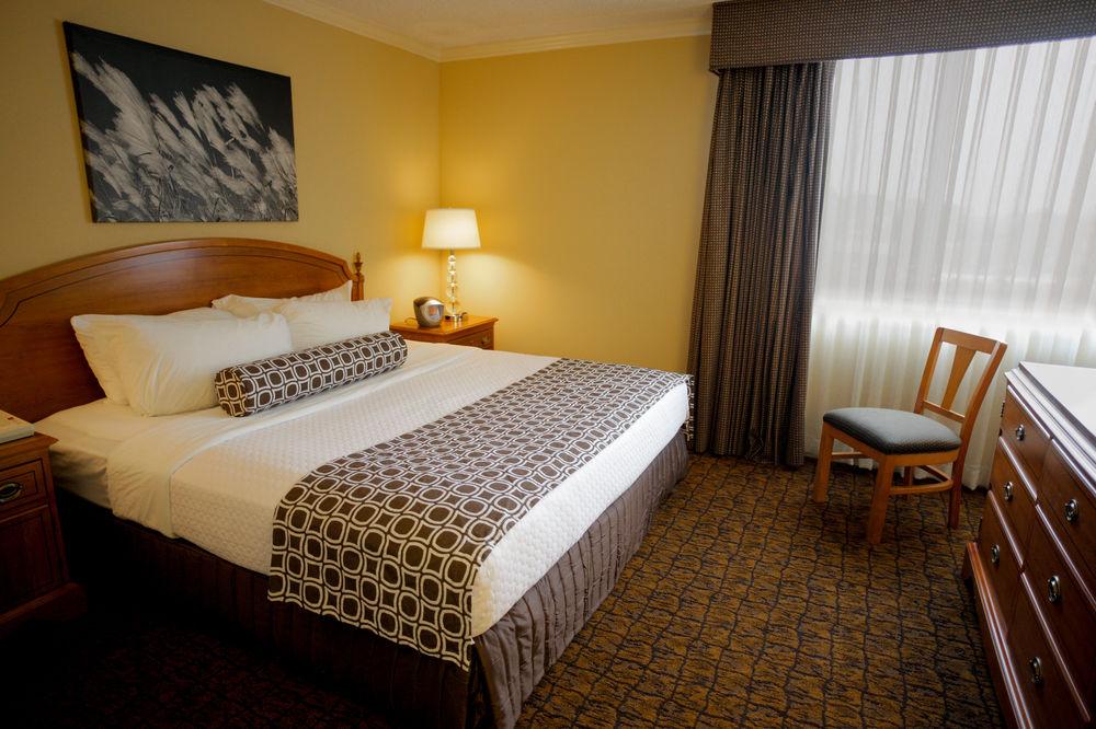 Hotel Doubletree By Hilton East 4*