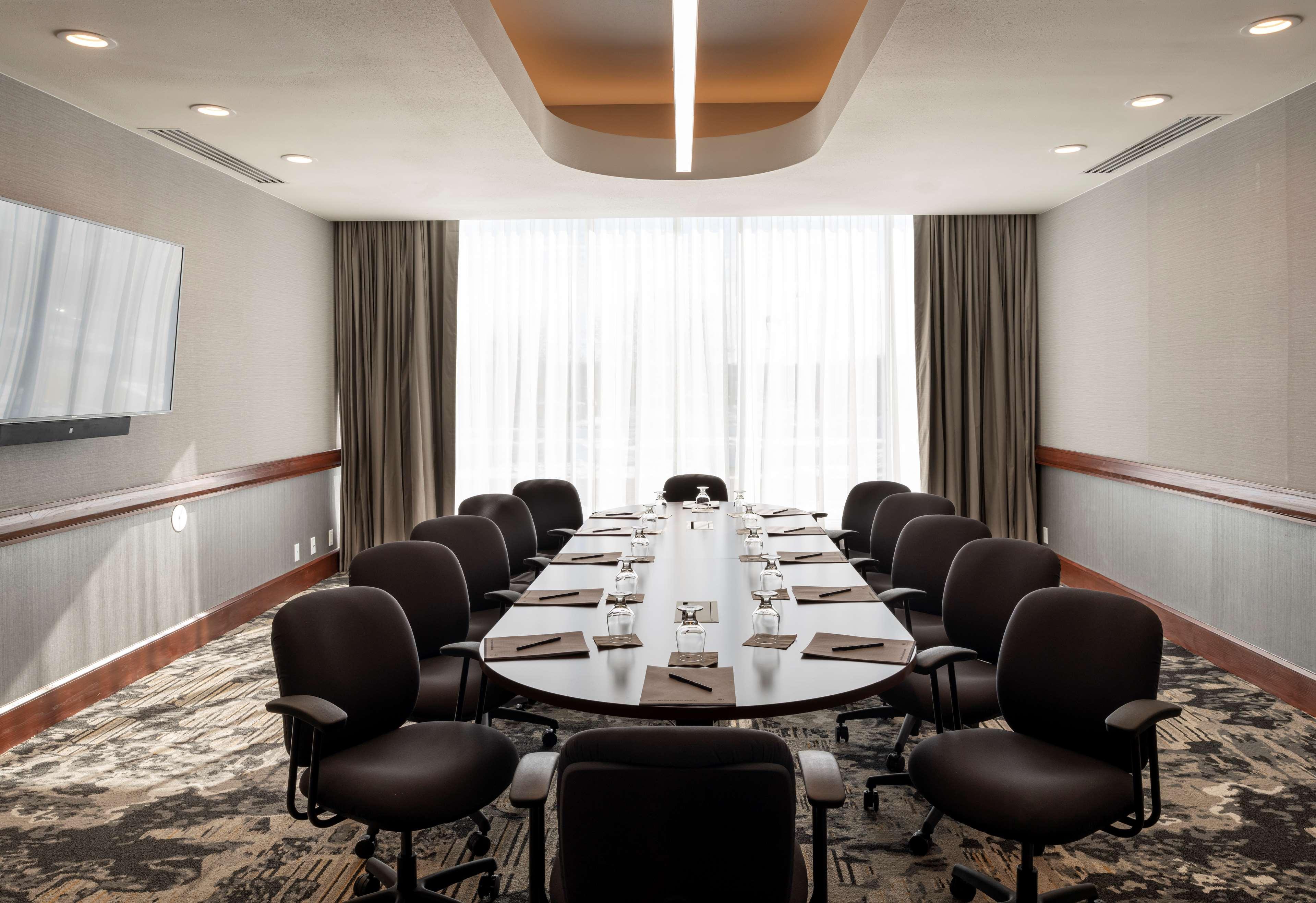Doubletree By Hilton East Madison