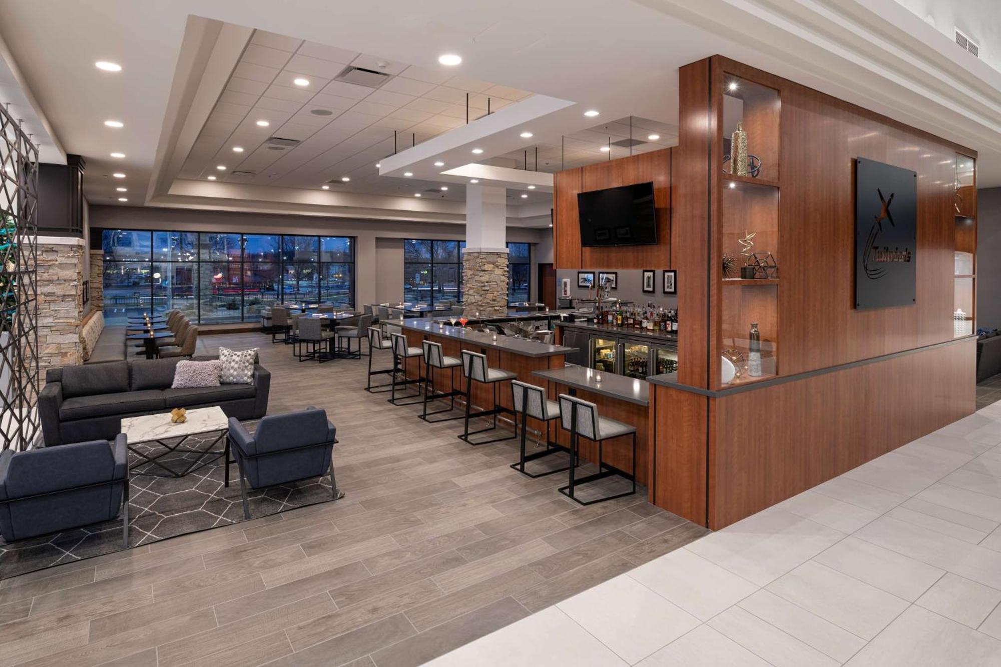 Doubletree By Hilton East