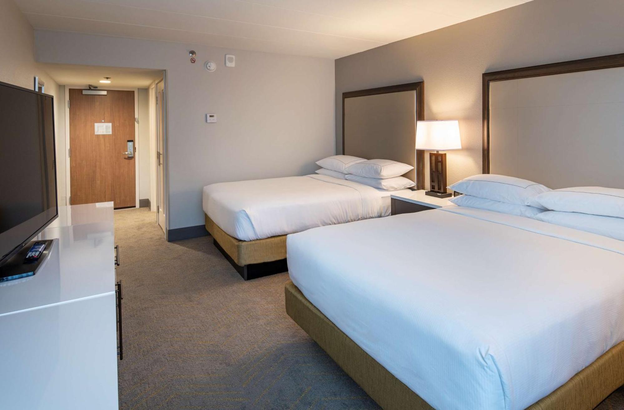 Doubletree By Hilton East Hotel 4*