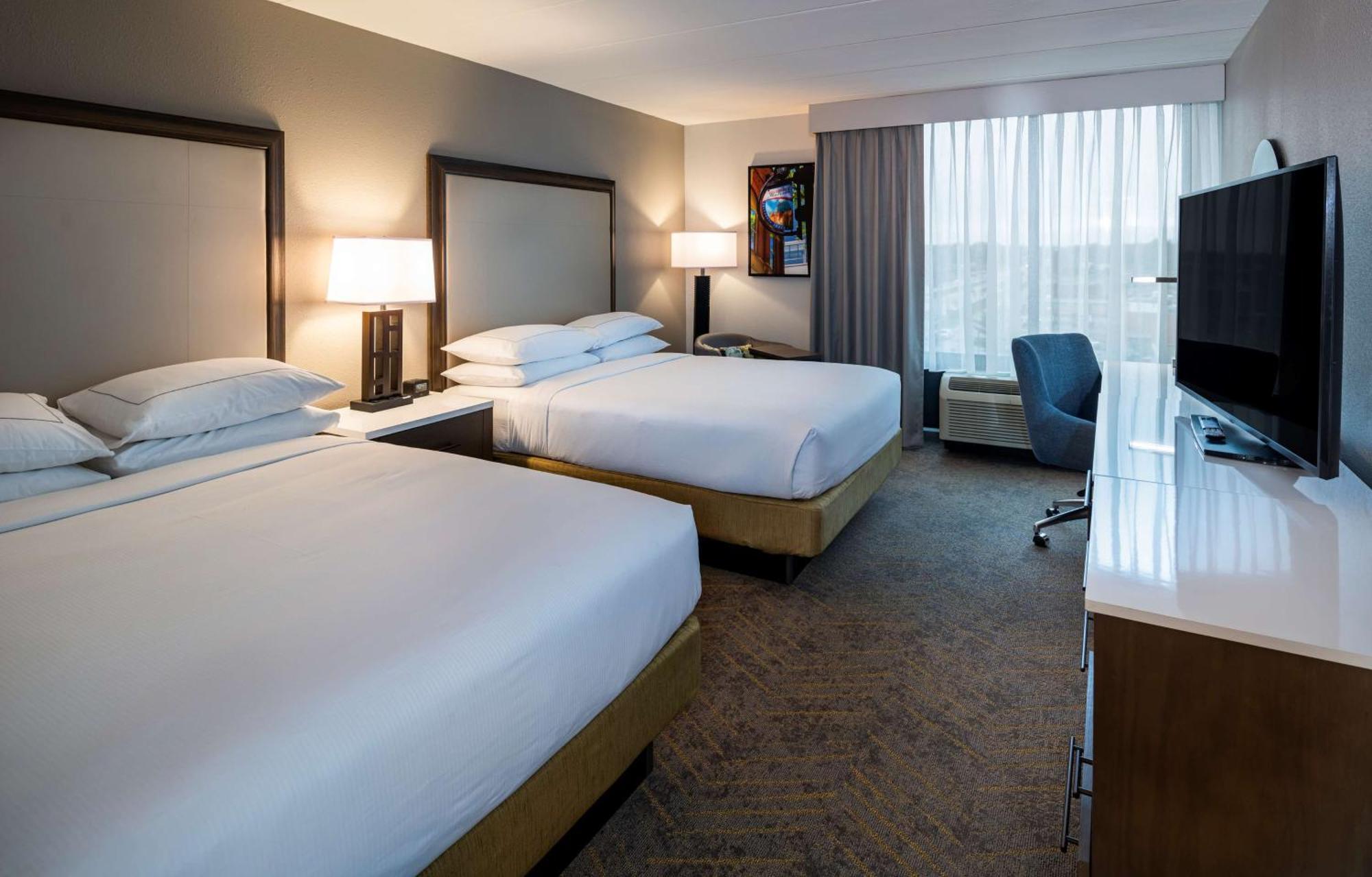 Hotel Doubletree By Hilton East 4*
